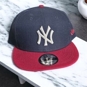 New Era Navy New York Yankees Two-Tone 9FIFTY Snapback Hat